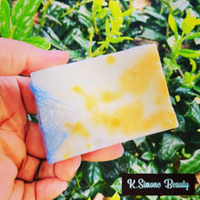 Load image into Gallery viewer, Turmeric, Oatmeal, &amp; Goat&#39;s Milk Soap Bar
